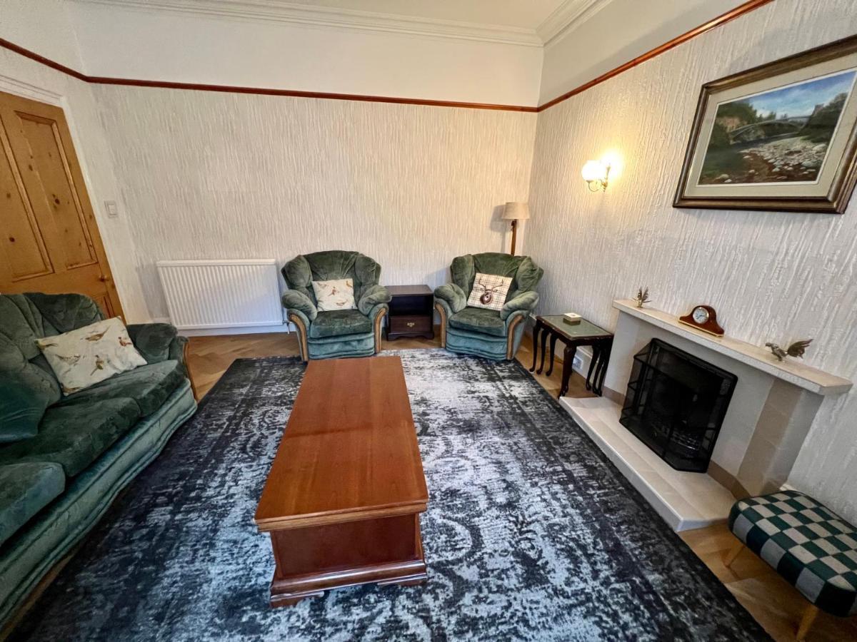 Convalmore House ดัฟฟ์ทาวน์ ภายนอก รูปภาพ